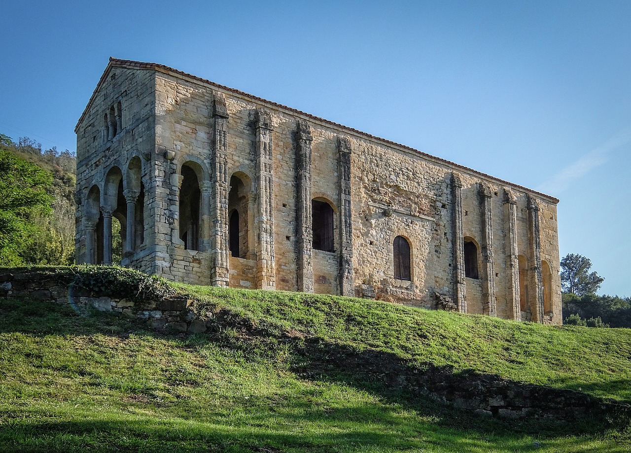 Explorando Oviedo y sus Alrededores en 2 Días