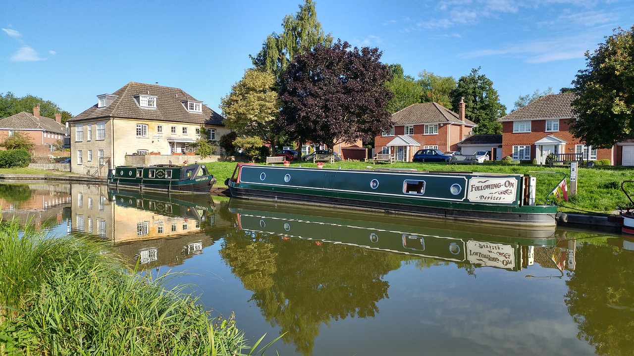 Royal Heritage and Countryside Delights in Berkshire