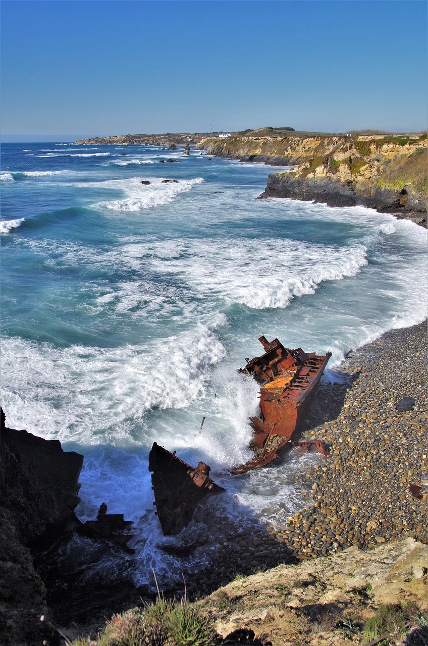 Coastal Adventure and Culinary Delights in Vila Nova de Milfontes