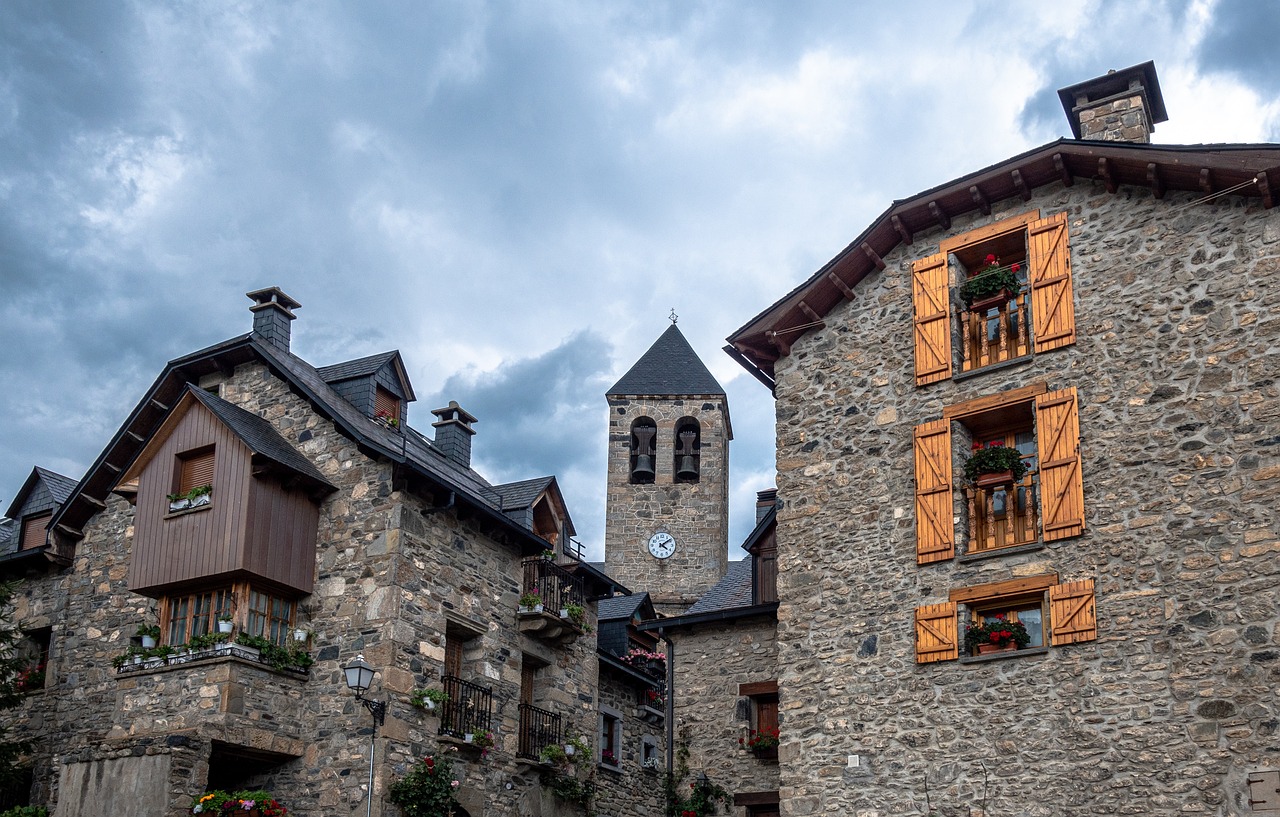 Adventure and Gastronomy in the Pyrenees