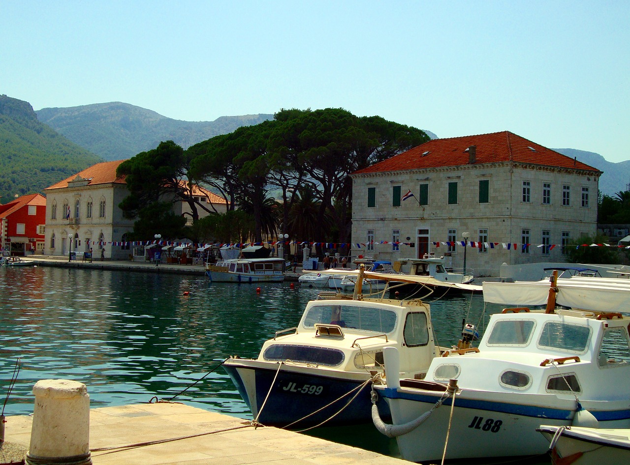 Croatian Riviera Discovery: 5-Day Hvar, Makarska, and Split Adventure