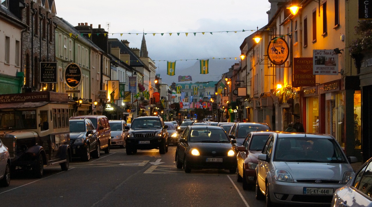 Dublin to Killarney: Scenic Journey and Lakeside Delights