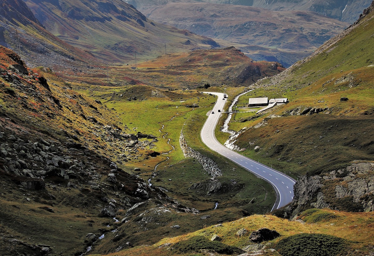 Scenic 10-Day Journey on the West Highland Way, Scotland