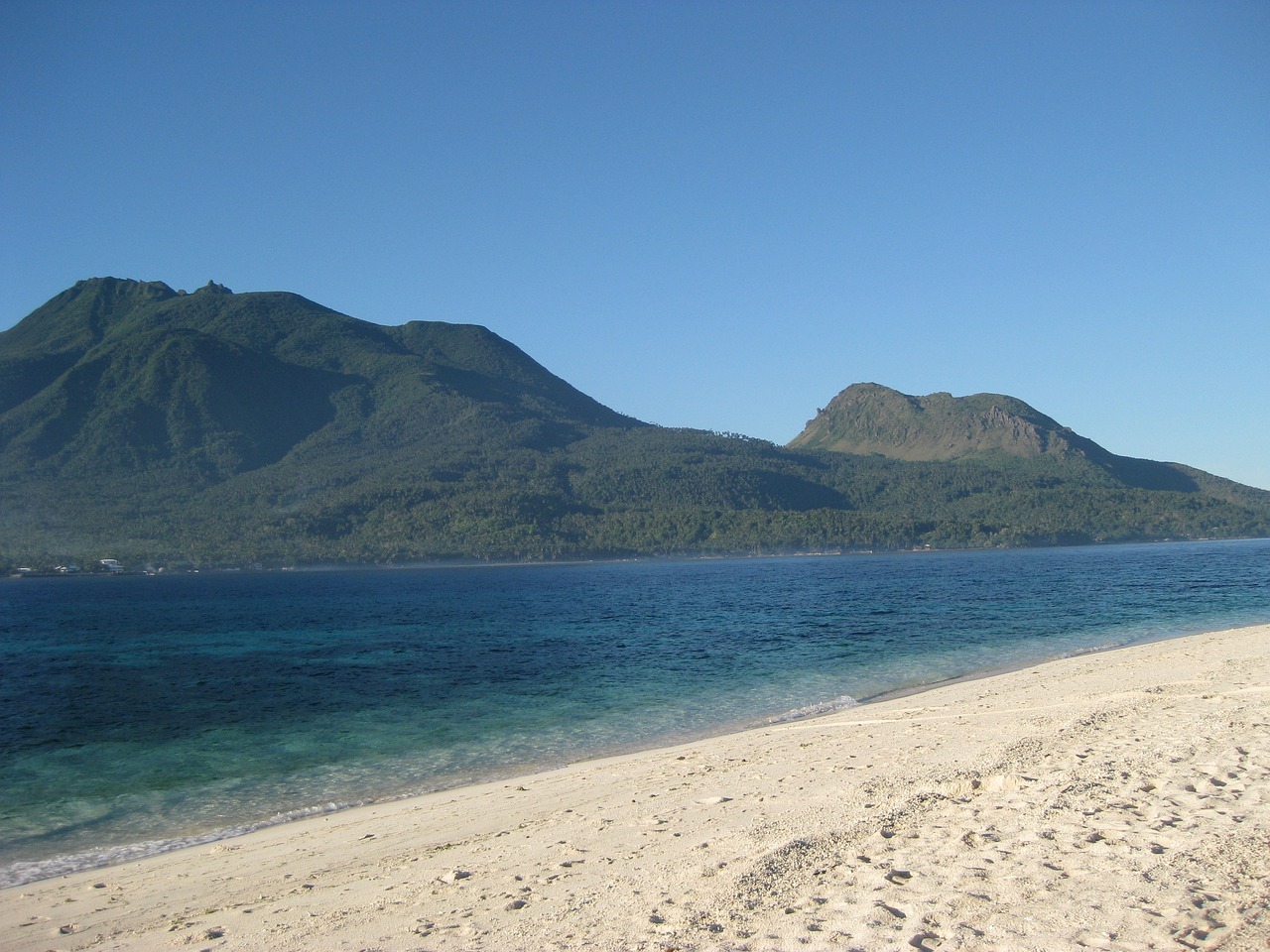 Camiguin Island Adventure: 7-Day Tropical Escape