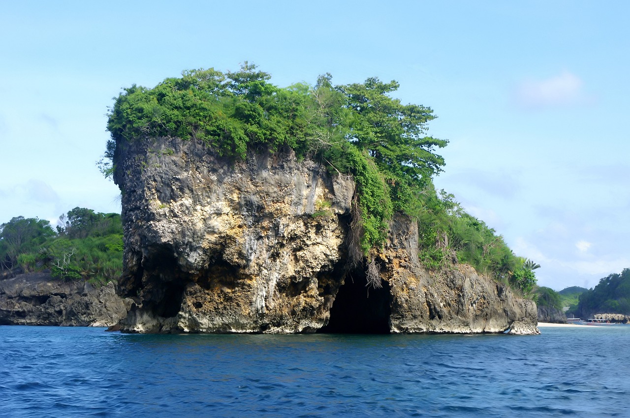 Tropical Paradise: 5-Day Guimaras Island Adventure