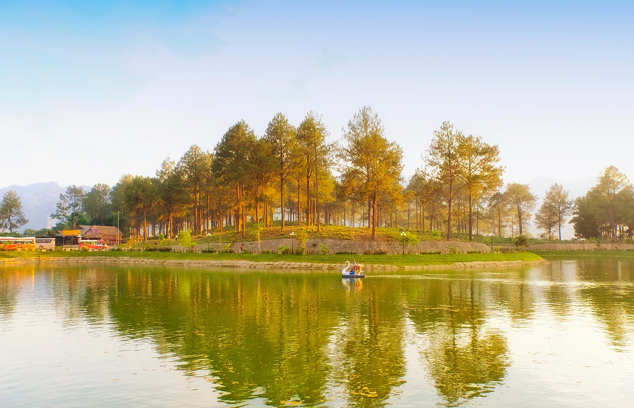 Cultural Delights and Scenic Wonders in Châu Đốc, Vietnam