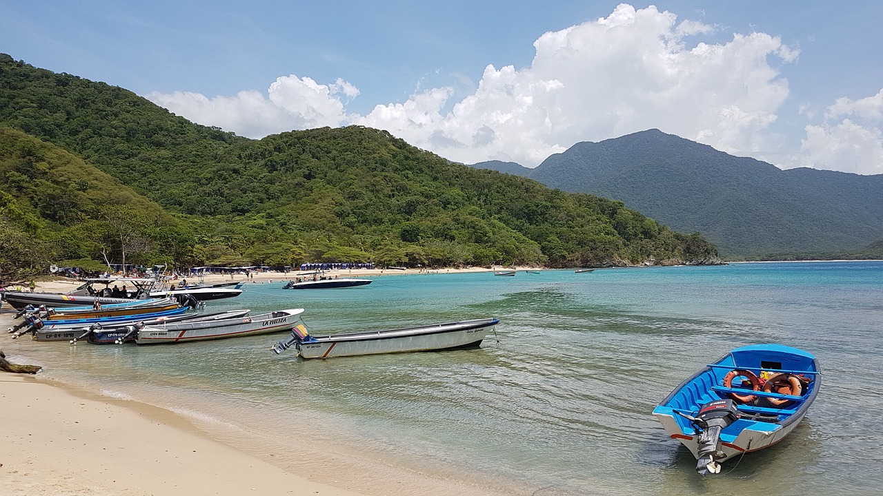 7-Day Medellin and Santa Marta Adventure with Beach Days