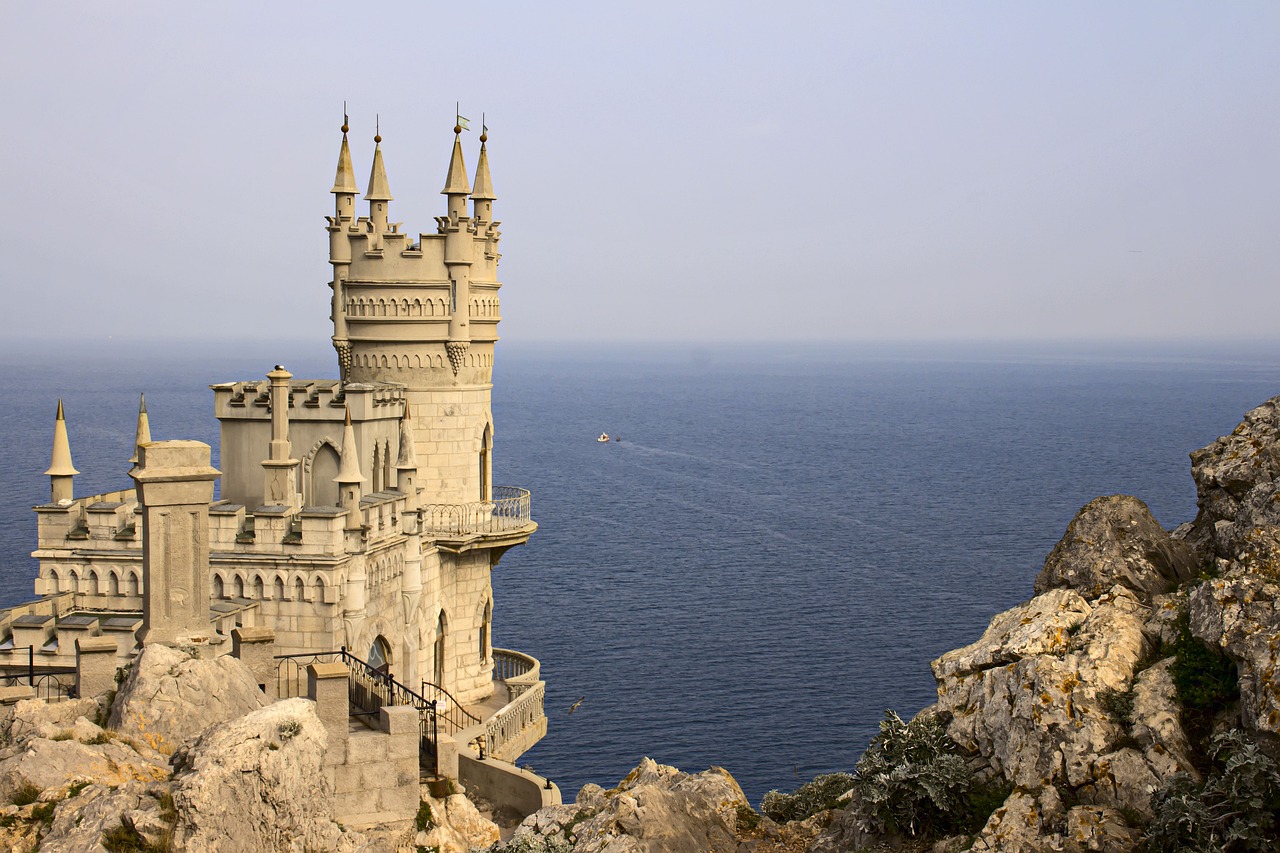 Cultural Wonders and Culinary Delights in Yalta, Ukraine