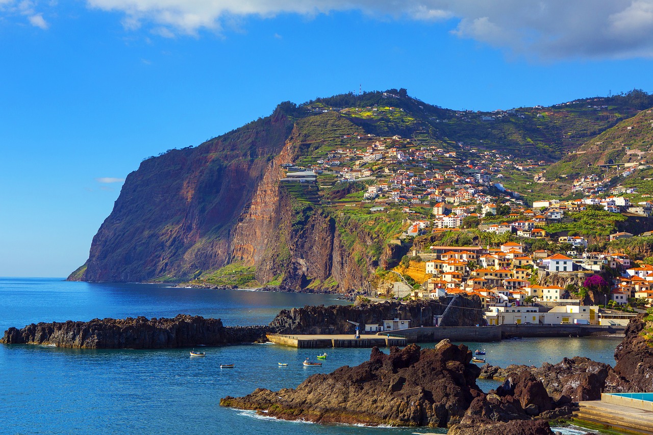 Explorando la Costa de Câmara de Lobos