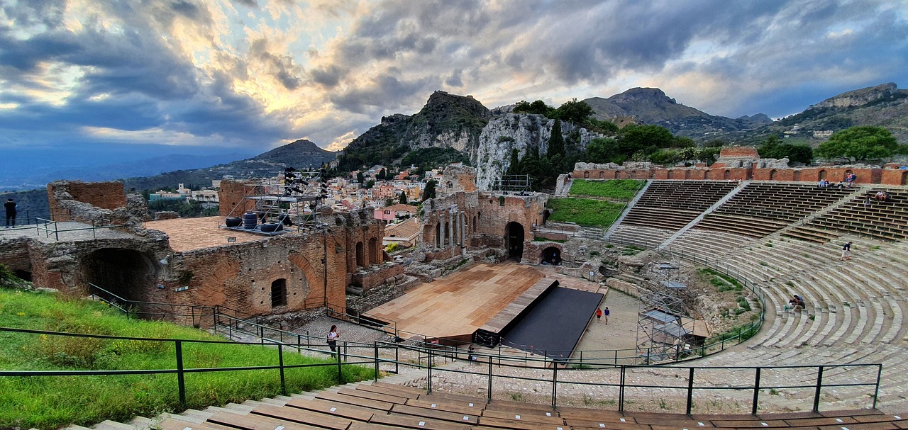 Sicilian Adventure: 3-Day Trip to Giardini Naxos