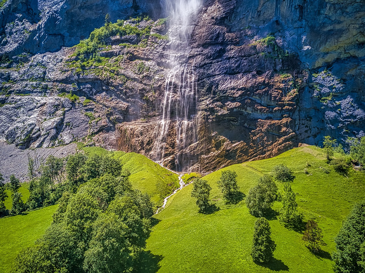 Aventura alpina en Lauterbrunnen, Suiza