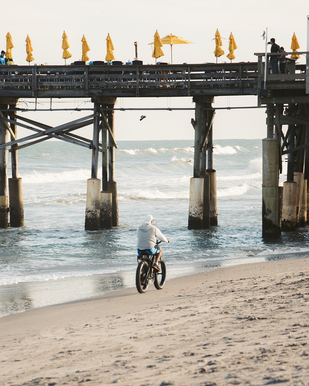 Beachside Breakfast and Aquatic Adventures