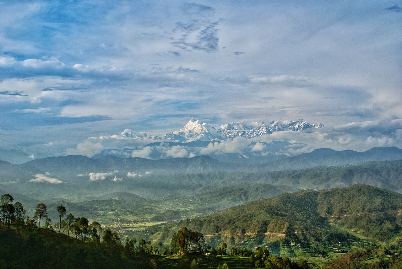 Hiking and Culinary Delights in Kausani