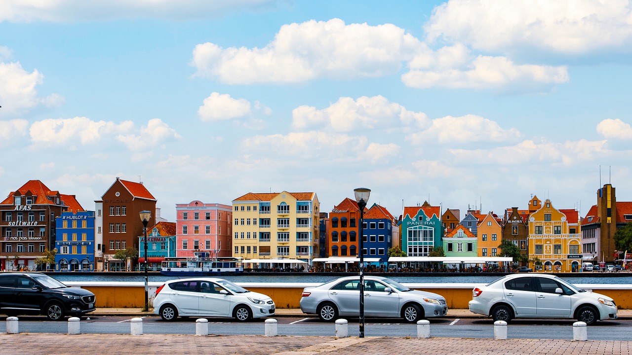 Ultimate 5-Day Beach and Adventure Escape in Willemstad, Curaçao