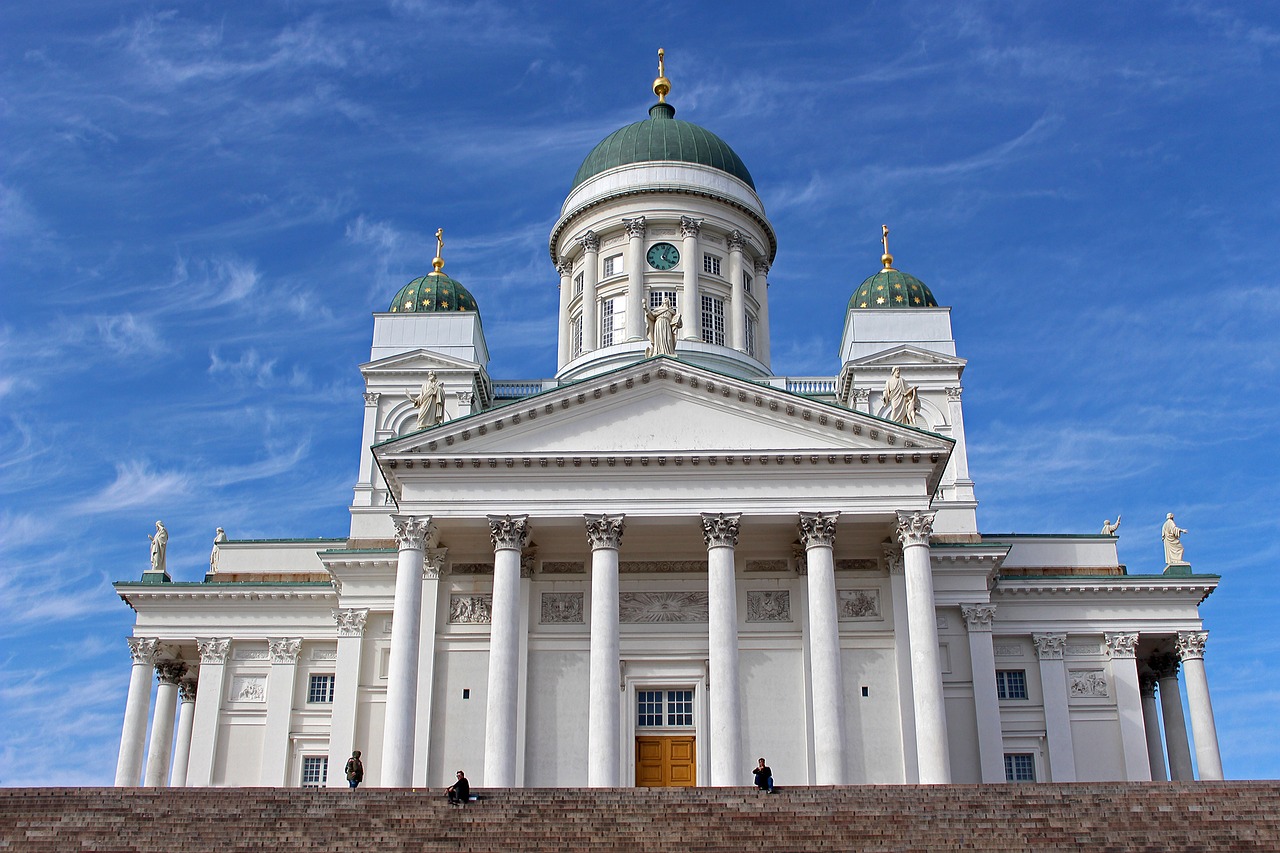 Helsinki Market Square and Gastronomic Delights