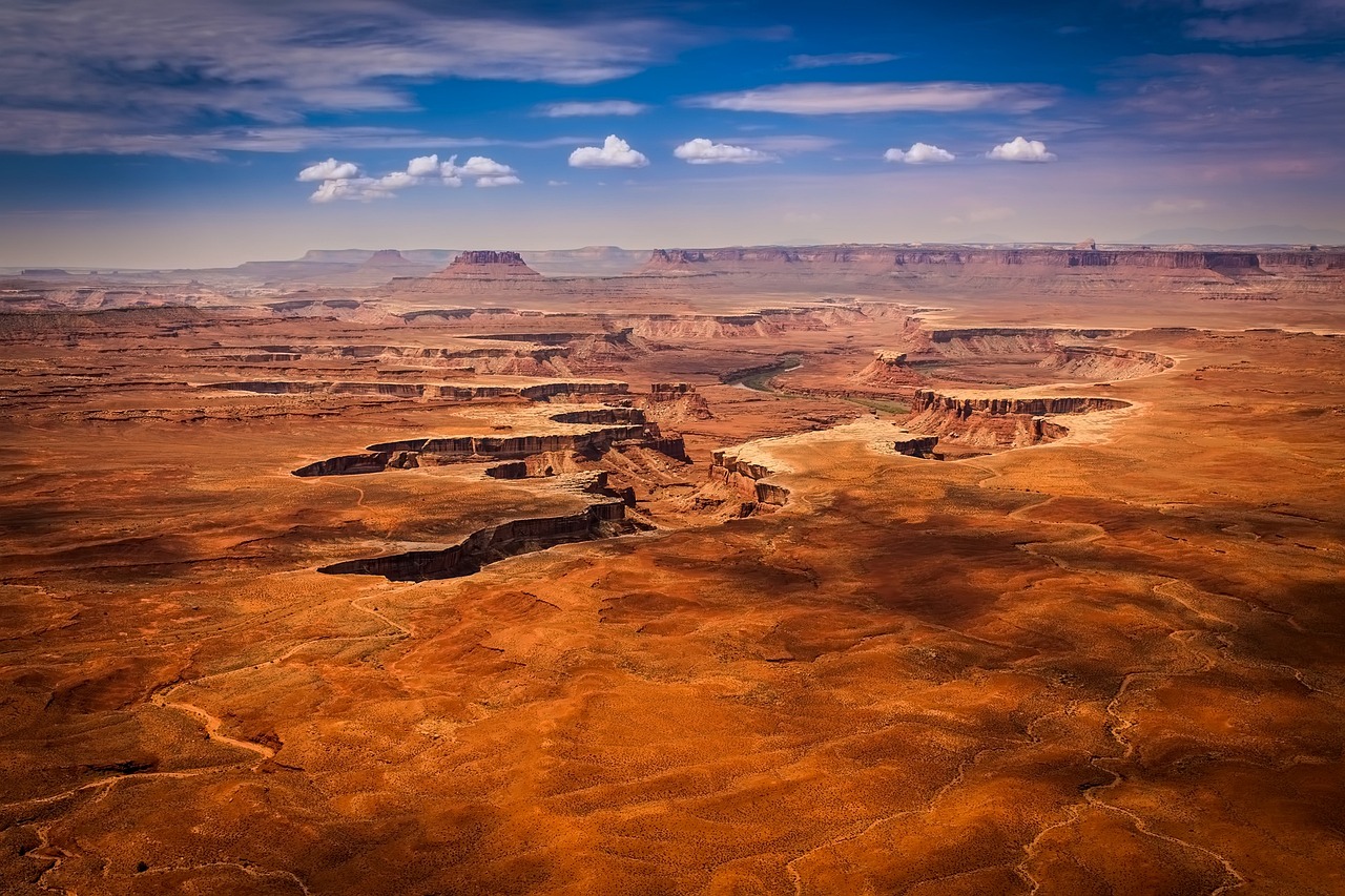 Mesa Mysteries and Desert Exploration