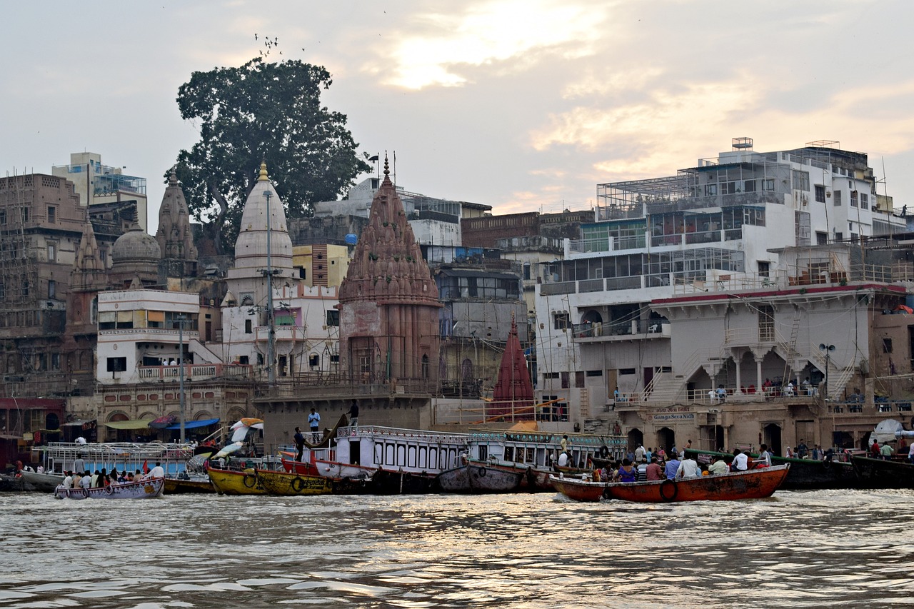 A Spiritual Journey Through Varanasi in 2 Days
