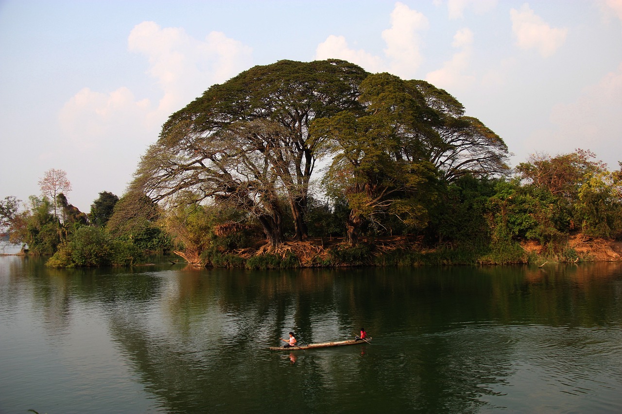 Exploring the Serene 4000 Islands in Laos