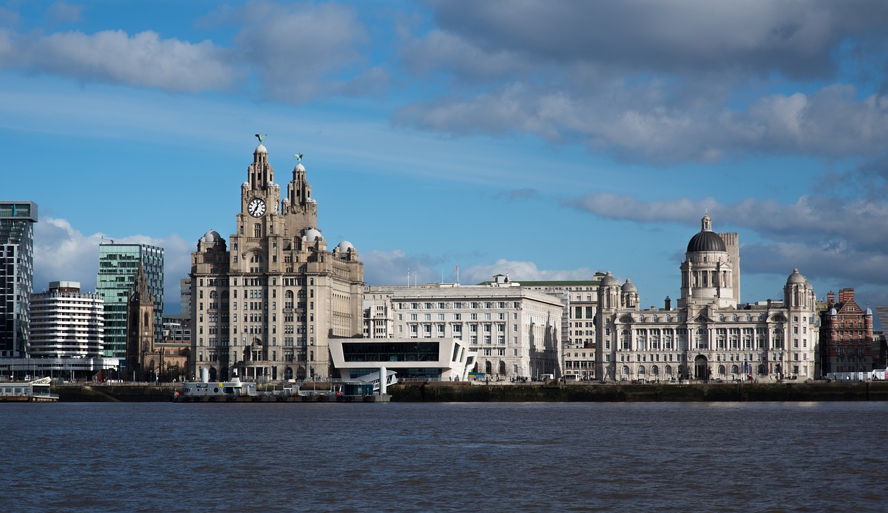 Explorando a Cena Musical e Histórica de Liverpool