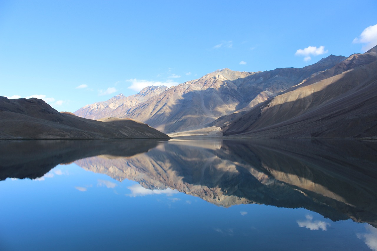 Serene Chandratal Lake and Local Delights