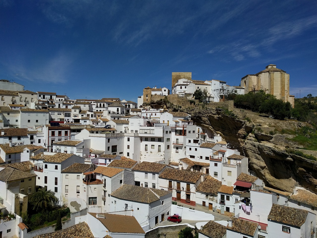 Cultural and Culinary Delights in Setenil de las Bodegas