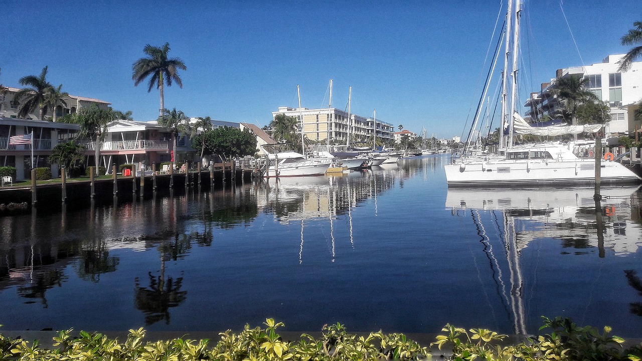 Luxury Yacht Cruises and Outdoor Adventures in Fort Lauderdale