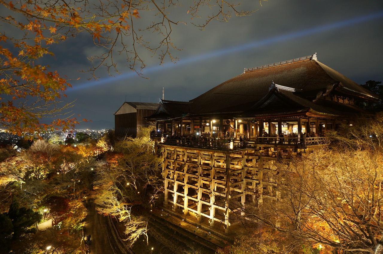 7-Day Osaka & Kyoto Adventure: Temples, Cuisine, and Modern Marvels