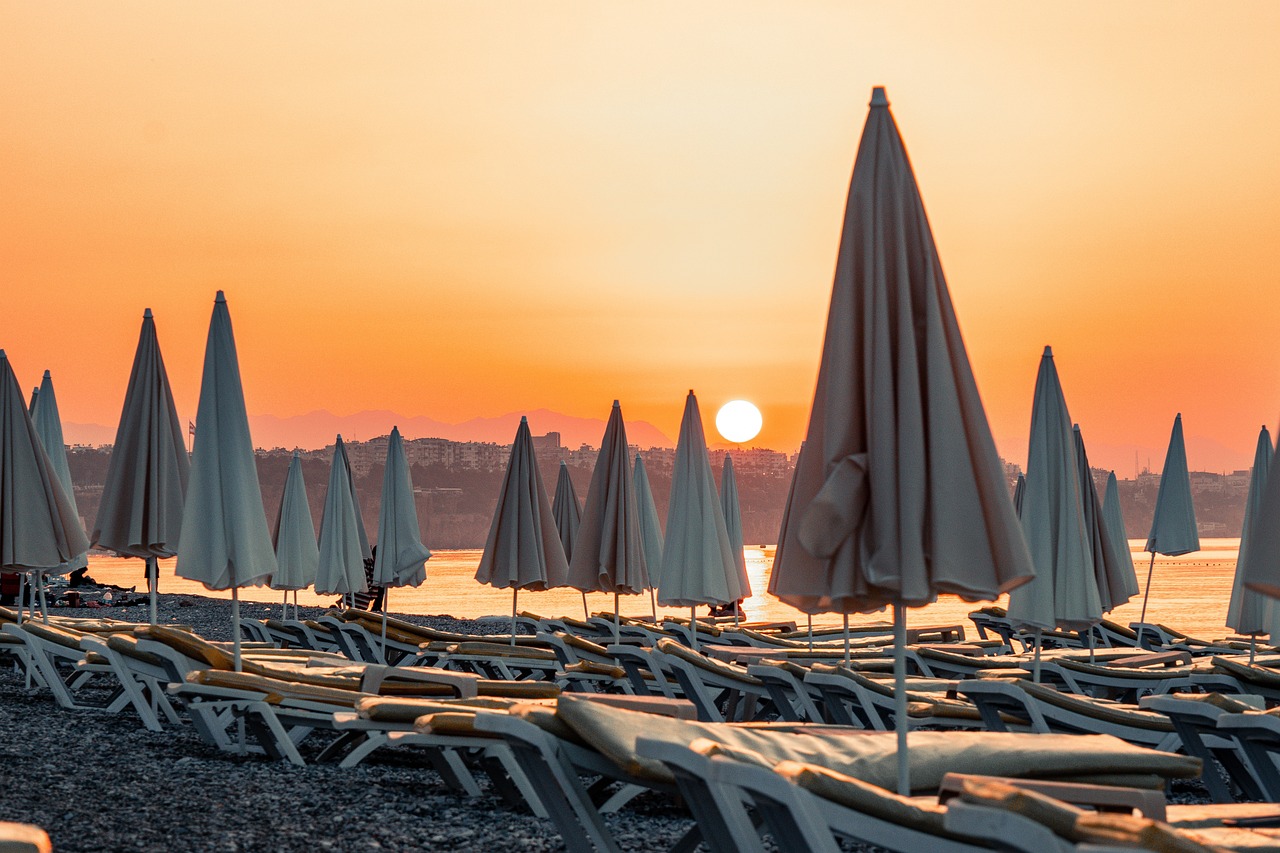 Beach Bliss in Antalya: 2-Day Relaxation and Adventure