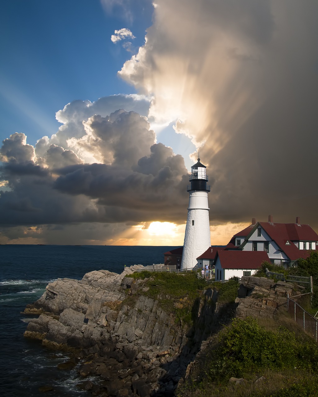 Historic and Cultural Road Trip along the New Hampshire and Maine Coastline