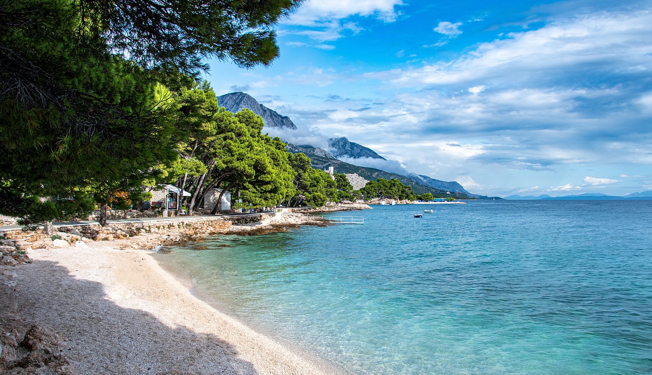 Family Fun on the Makarska Riviera: Beaches, Bites, and Biokovo