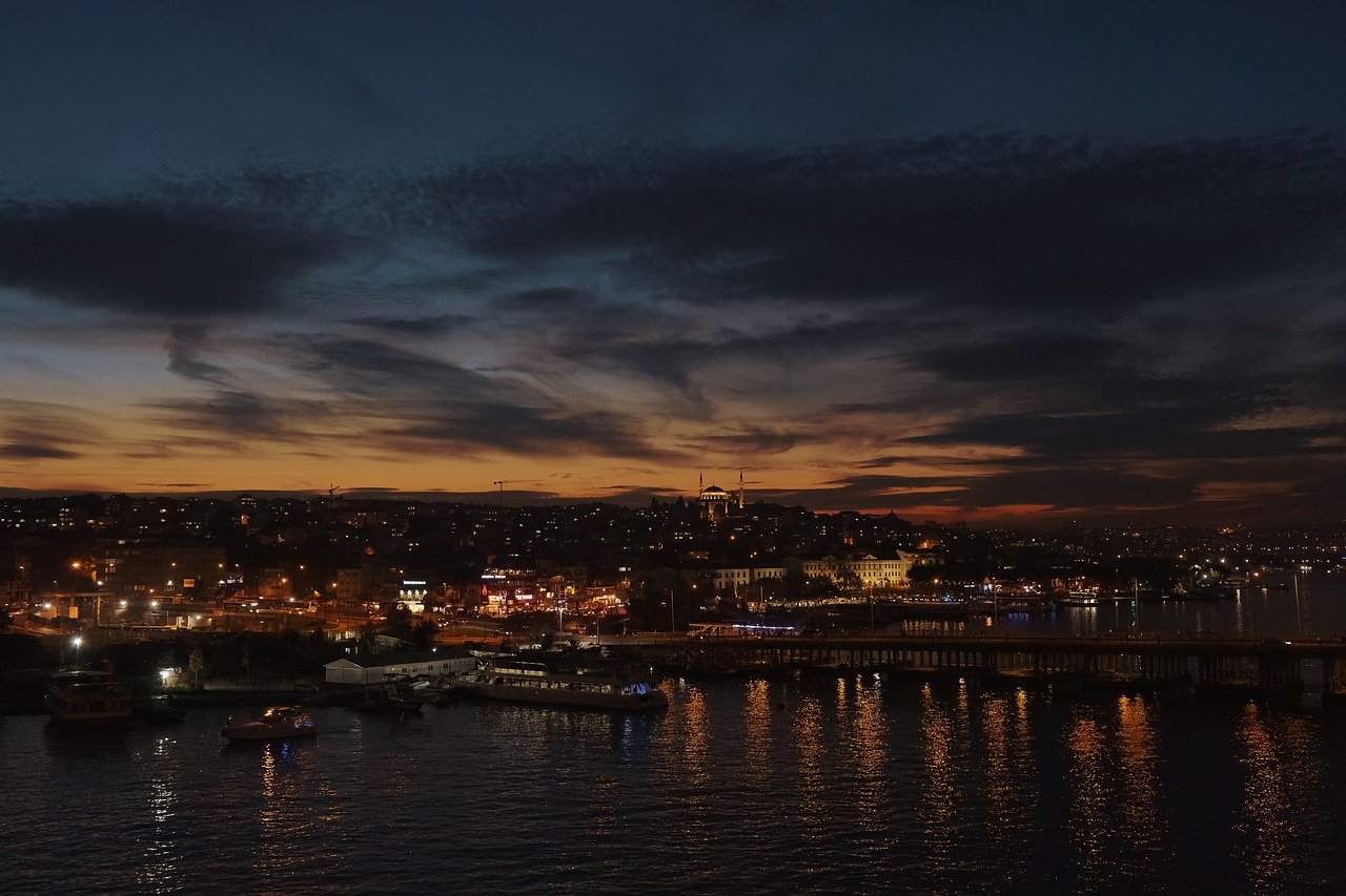 Istanbul's Iconic Landmarks and Bosphorus Delights