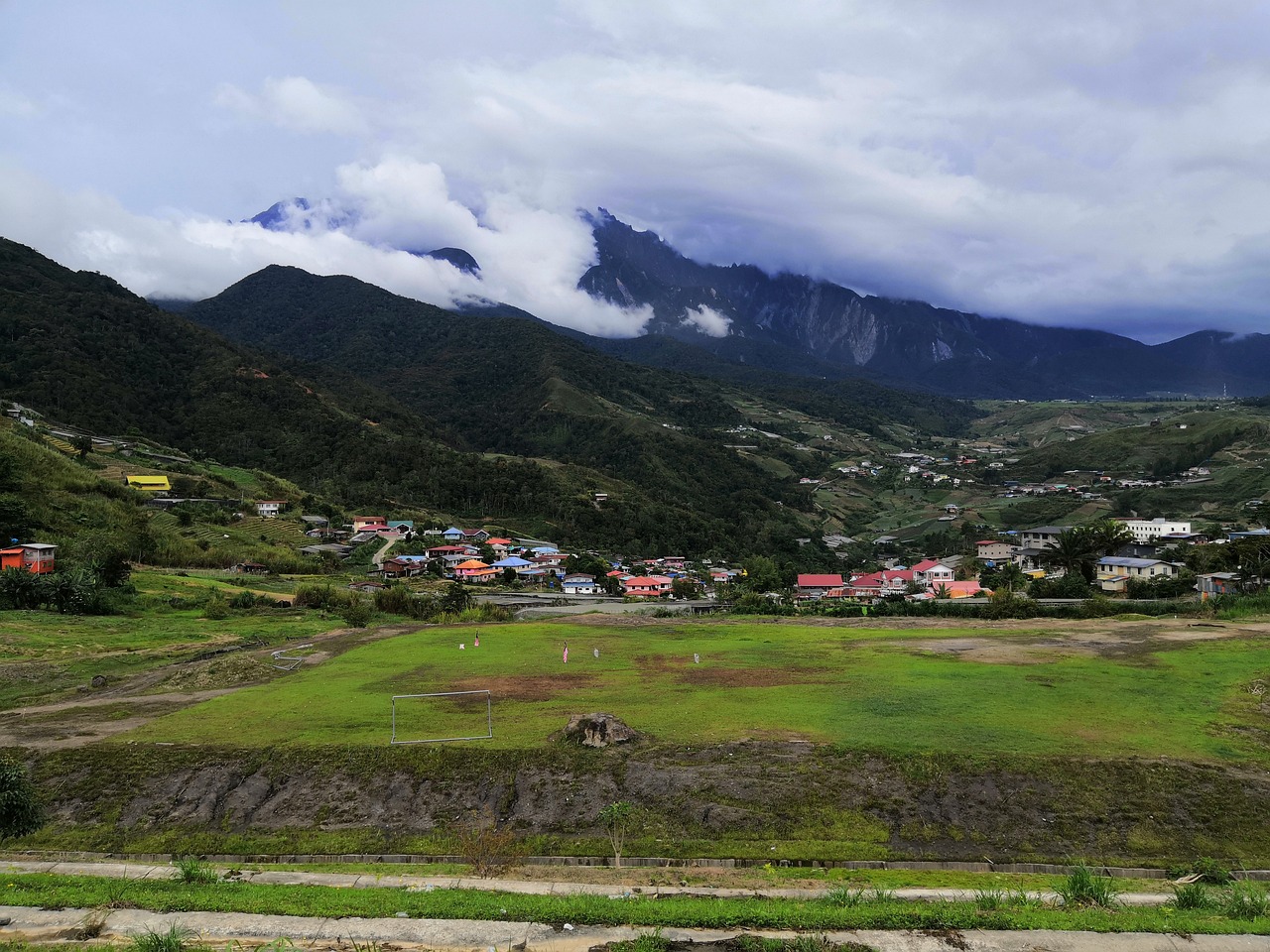 Nature and Relaxation in Kundasang