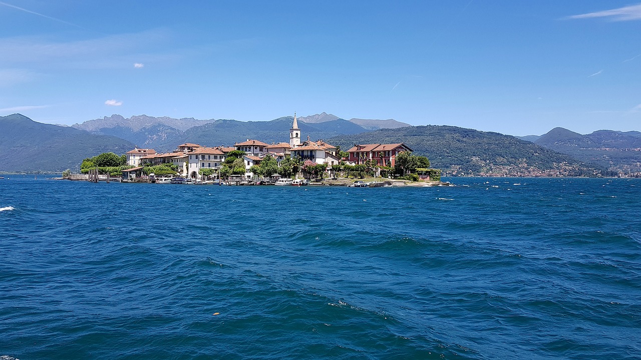 Lake Maggiore and Borromean Islands Experience