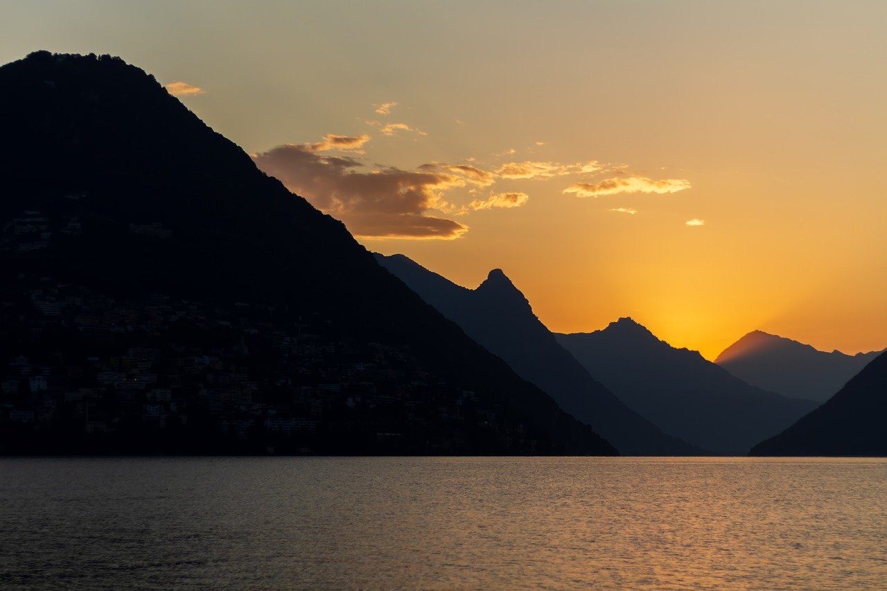 Lake Como and Lugano Delights in 3 Days