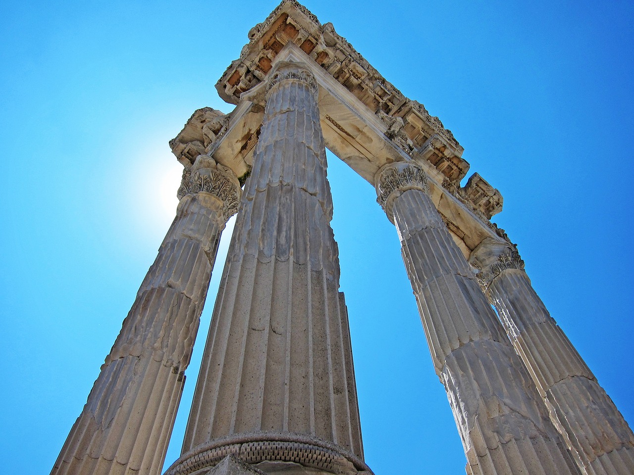 Historical Marvels and Culinary Delights in Bergama