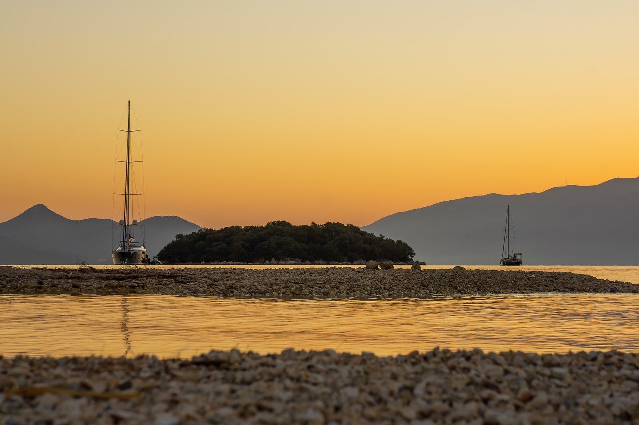 Esperienza Estiva a Lefkada: Spiagge, Vela e Sapori Locali