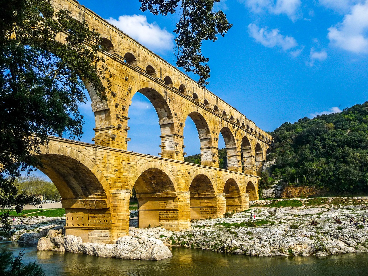 Découverte de la Provence et Escalade à Vaison-la-Romaine