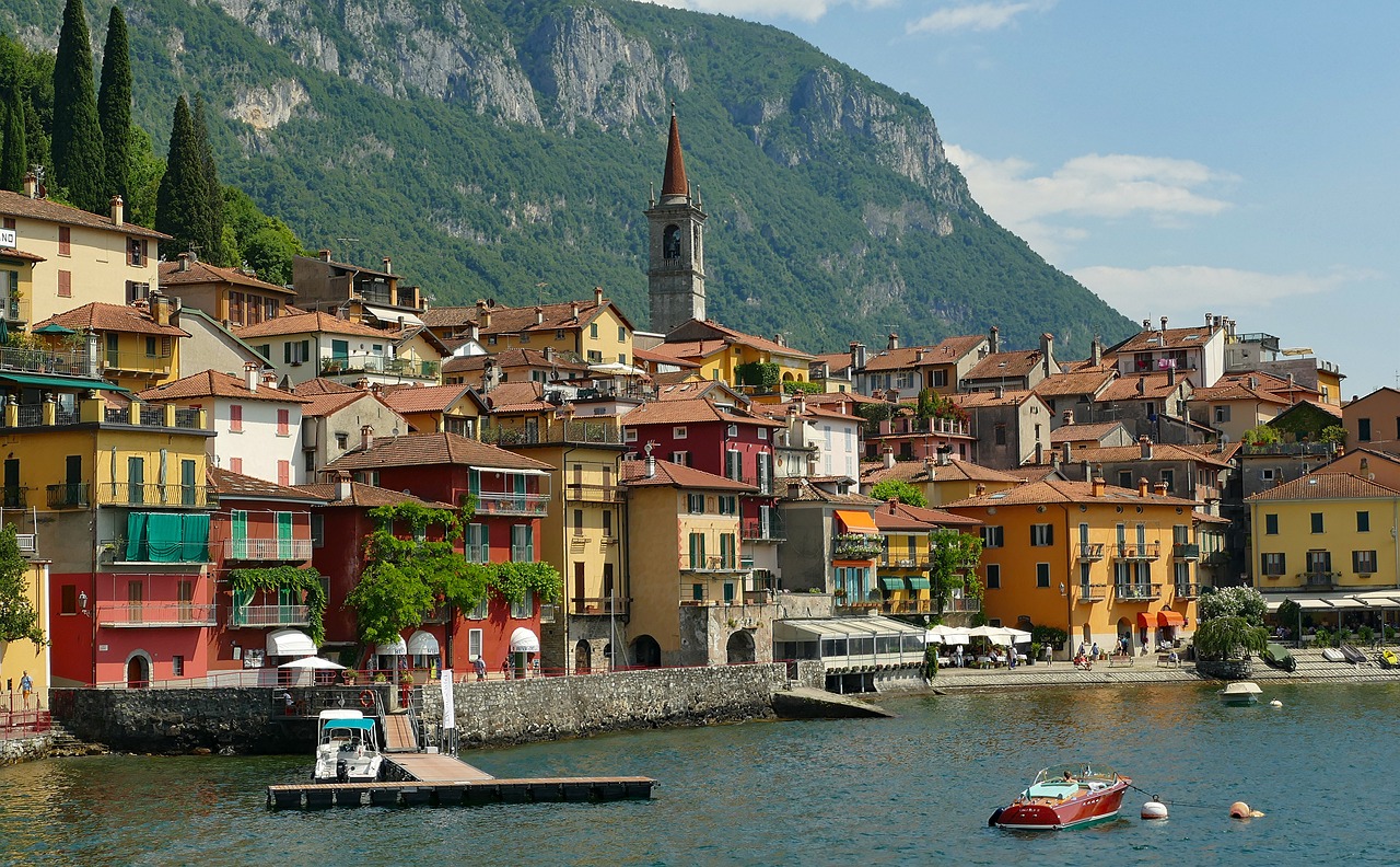 Lake Como Bliss: Varenna, Bellagio & Como in a Day