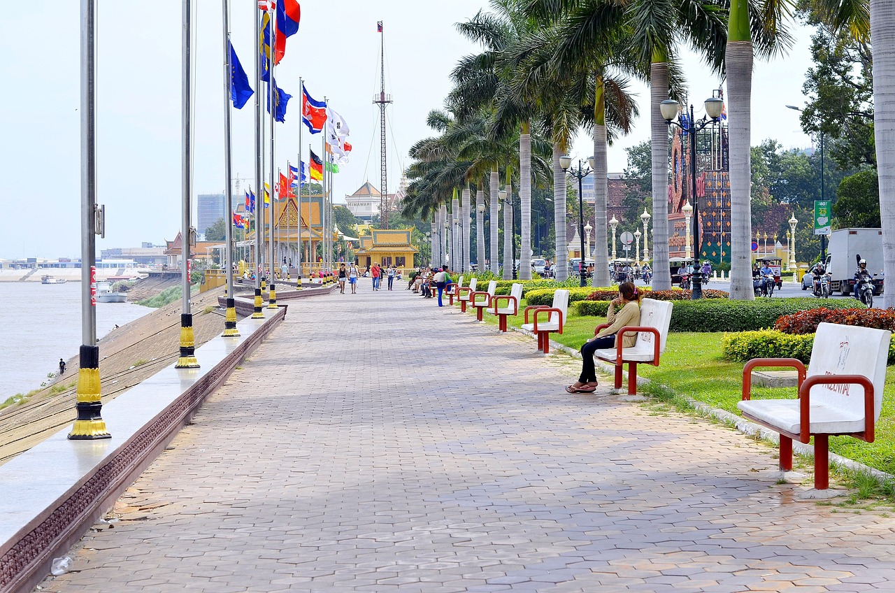 Historical Heritage and Culinary Delights in Phnom Penh