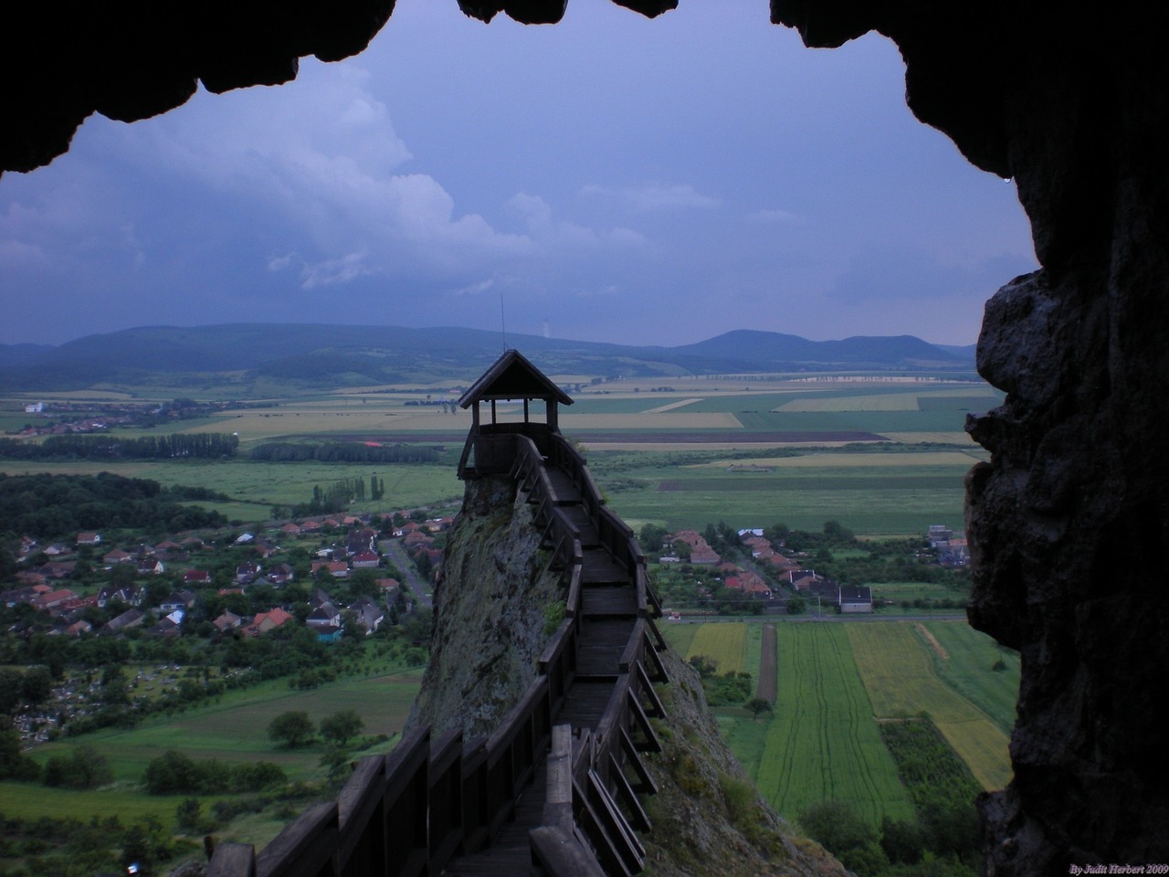 Wine Tasting and Culinary Delights in Boldogkőváralja