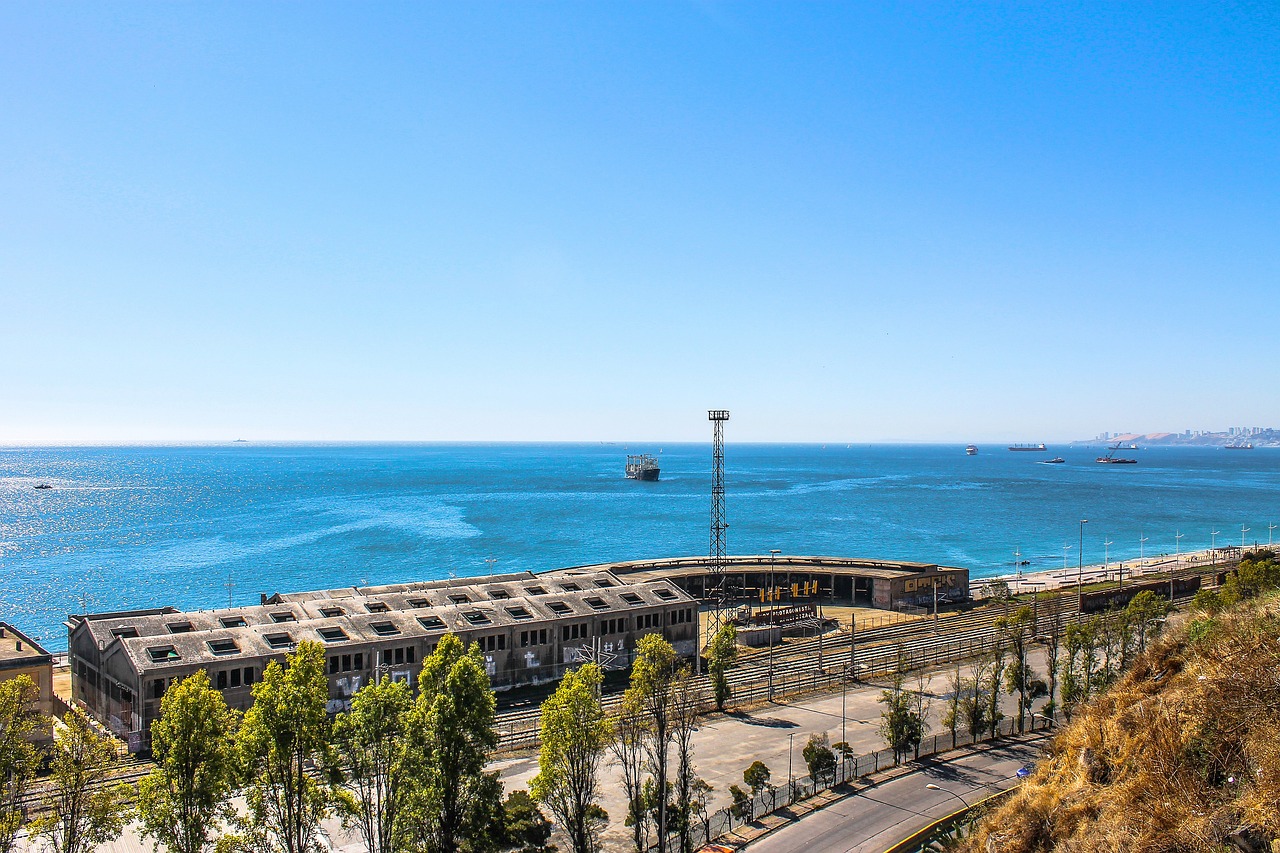 Art, Culture, and Coastal Delights in Valparaíso