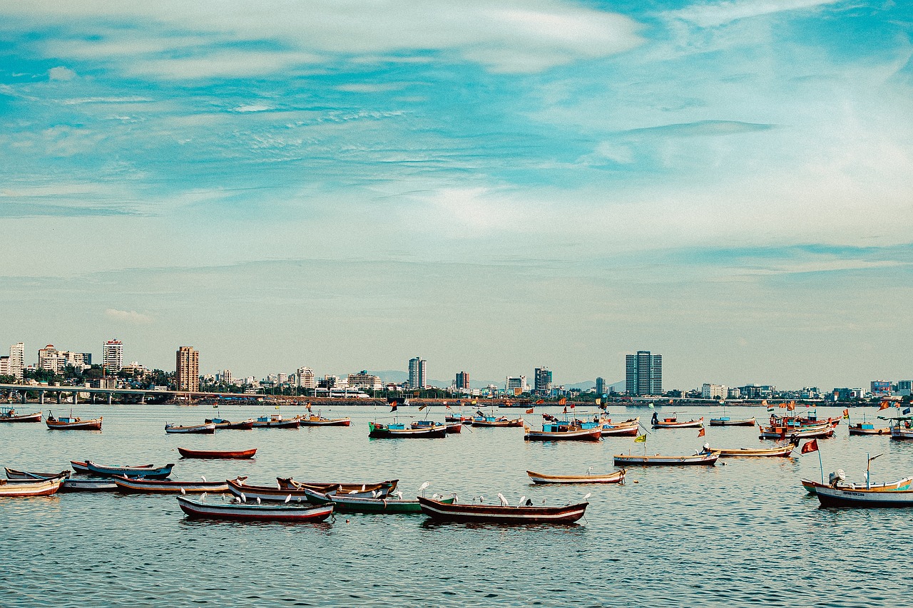 Beach and History Exploration on Maharashtra's West Coast