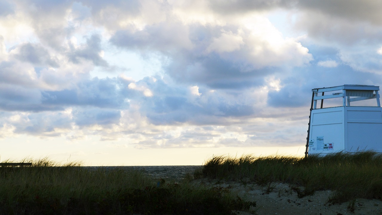 Scenic Martha's Vineyard Exploration in Oak Bluffs