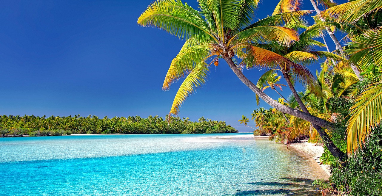 Tropical Paradise in Aitutaki: 3-Day Getaway