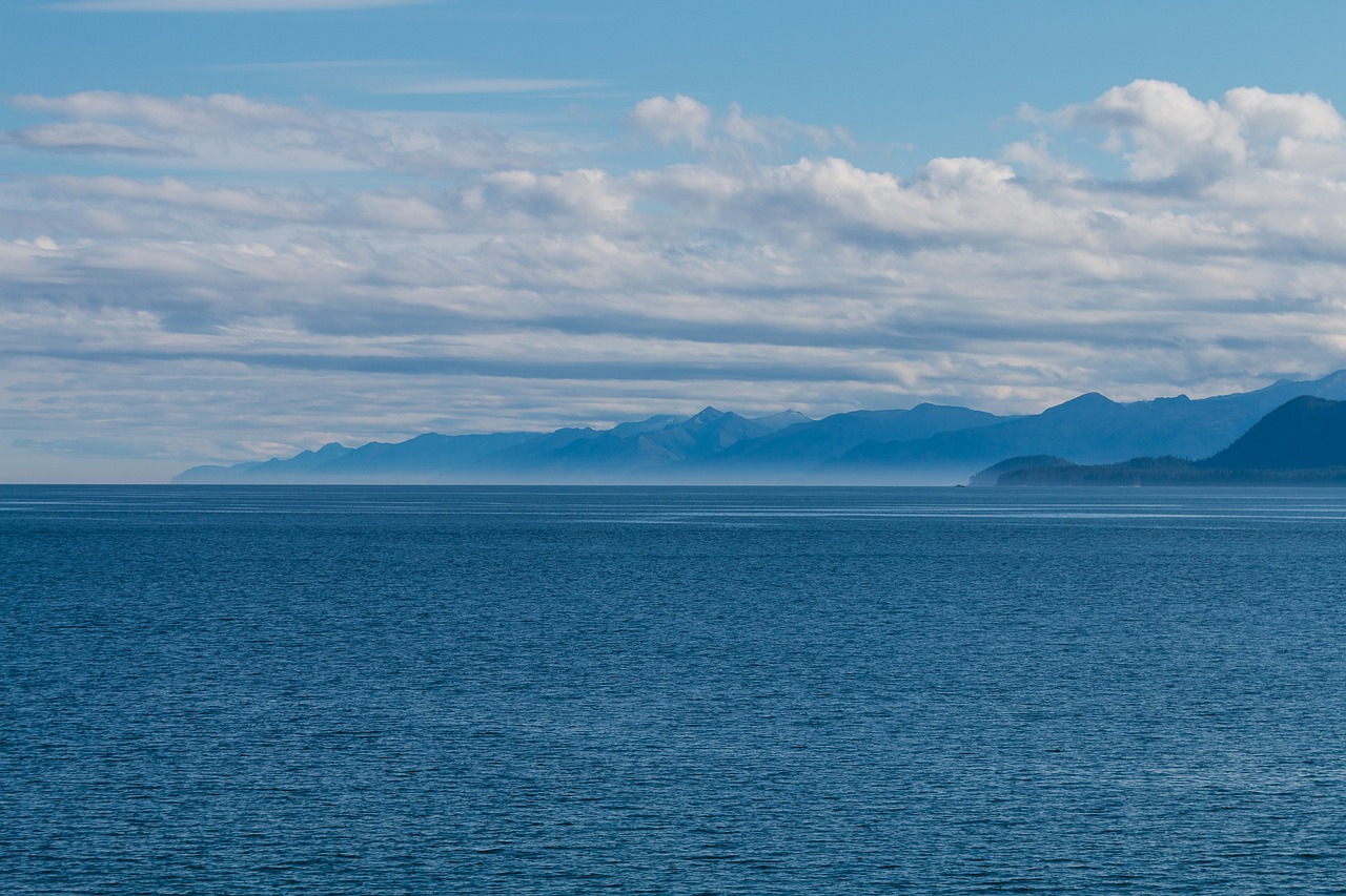 Whales, Glaciers, and Adventure: A 5-Day Juneau Escape