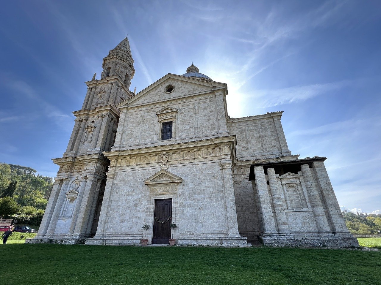 Vineyard Stroll and Wine Tasting in Montepulciano