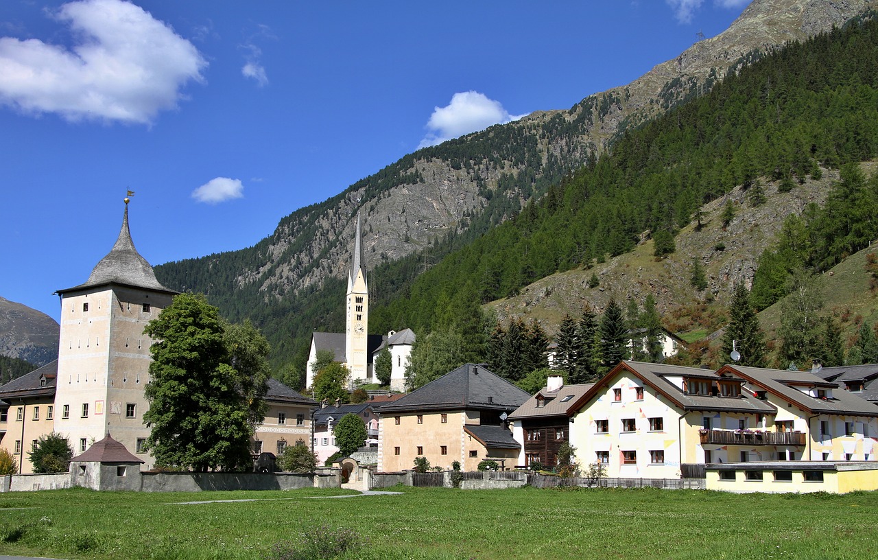 Nature and Culture Expedition in Switzerland, Germany, and Italy