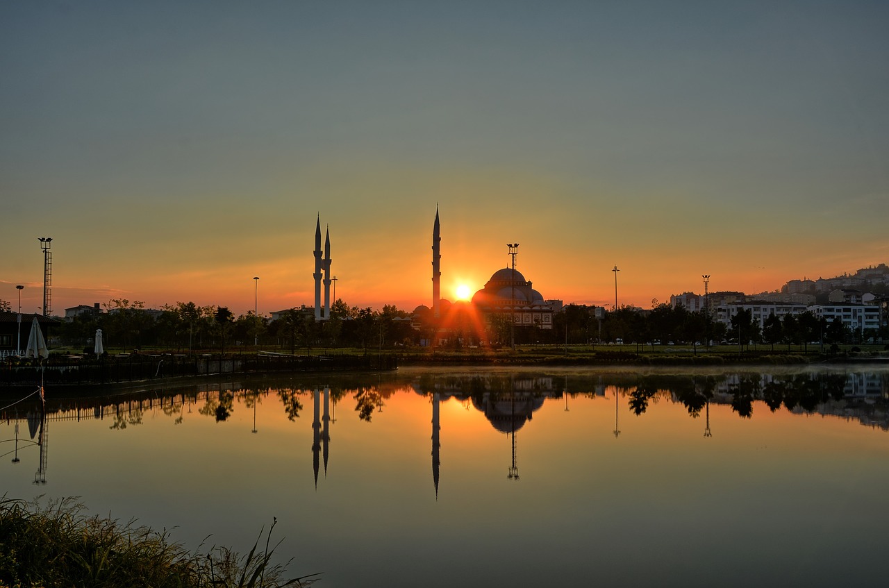 Discovering the Historical and Natural Beauty of Bursa in a Day