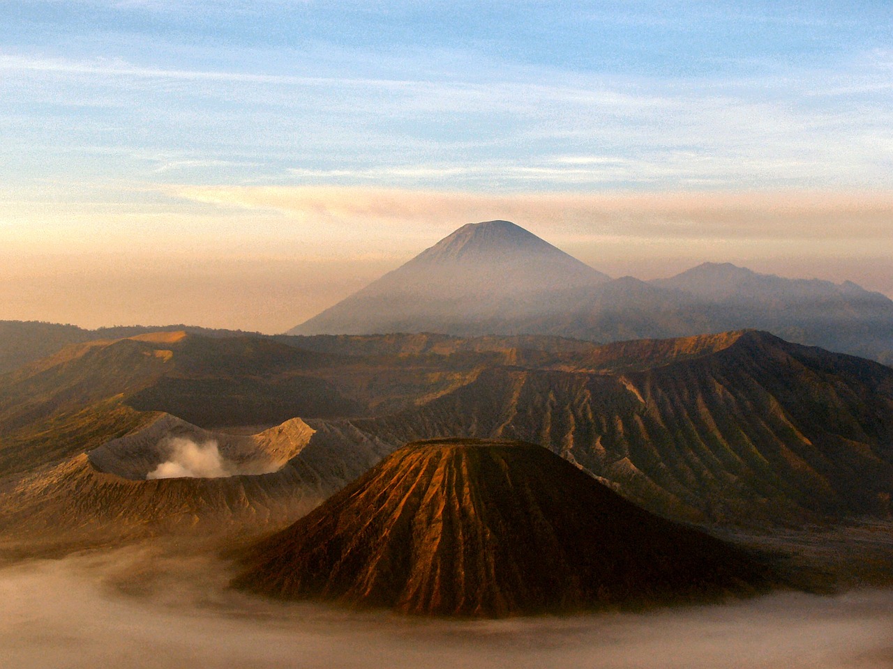 Mount Bromo Adventure: Jeep Tours and Local Cuisine