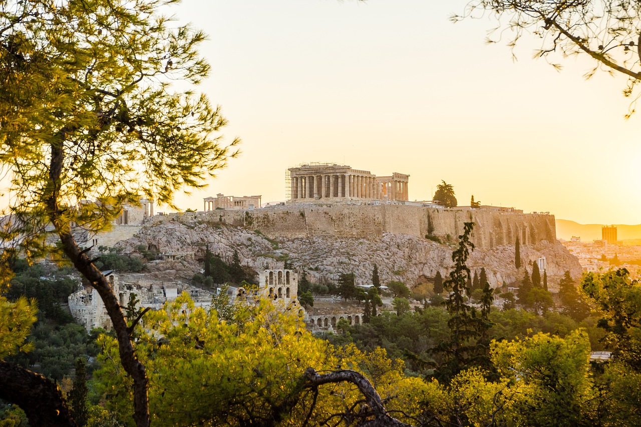 A Mythical Week in Athens: Acropolis to Sounion